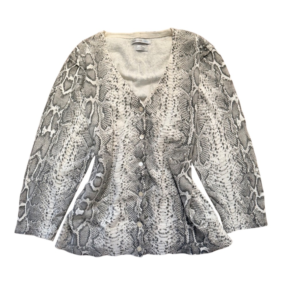 Van‎ Heusen Cardigan Womens L Grey Snakeskin Print V-Neck Button Front Sweater